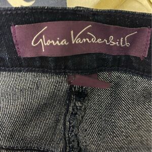 Gloria Vanderbilt Blue Jeans Classic Denim
